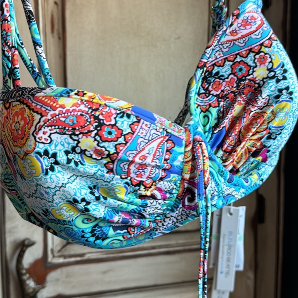 Swimsuit top. Bleu Rod Beattie, has cute shell and gold accents.